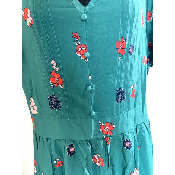 BloomChic NWT Floral Maxi Dress Plus 14-16 Green Red Boho Flutter Sleeve Spring - Picture 2 of 4